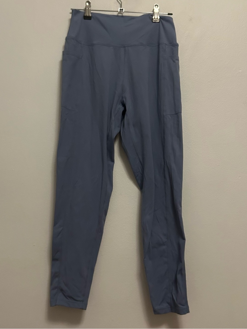 Danskin Slate Blue Athletic Leggings